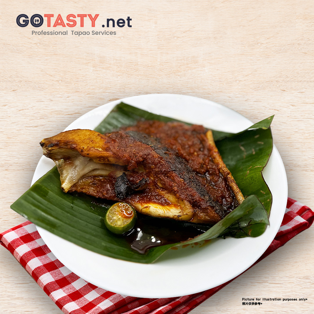 Kuala Lumpur Pamilya - Indonesian Style Banana Leaf Ikan Pari Bakar — photo 3