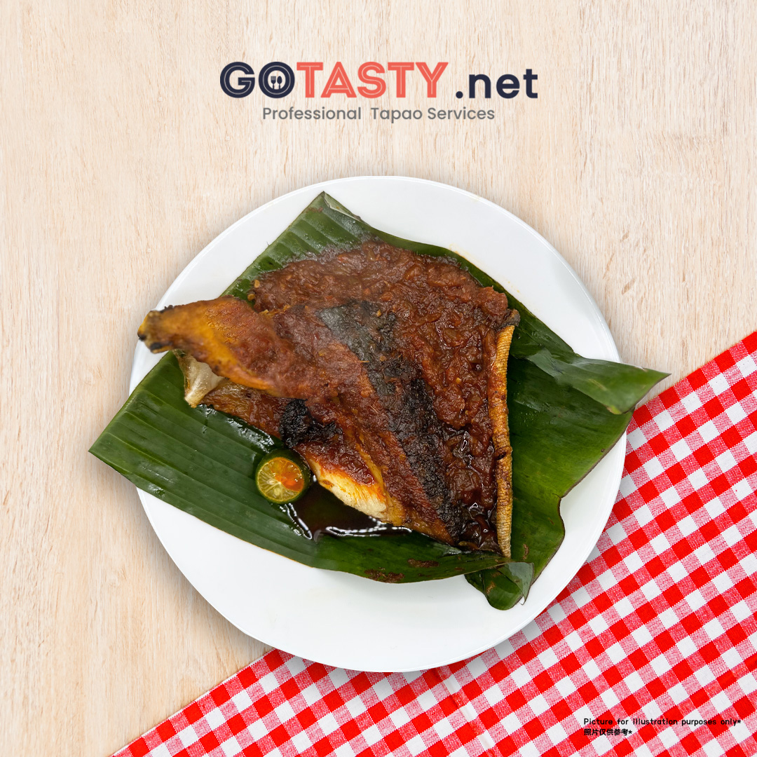 Kuala Lumpur Pamilya - Indonesian Style Banana Leaf Ikan Pari Bakar — photo 2