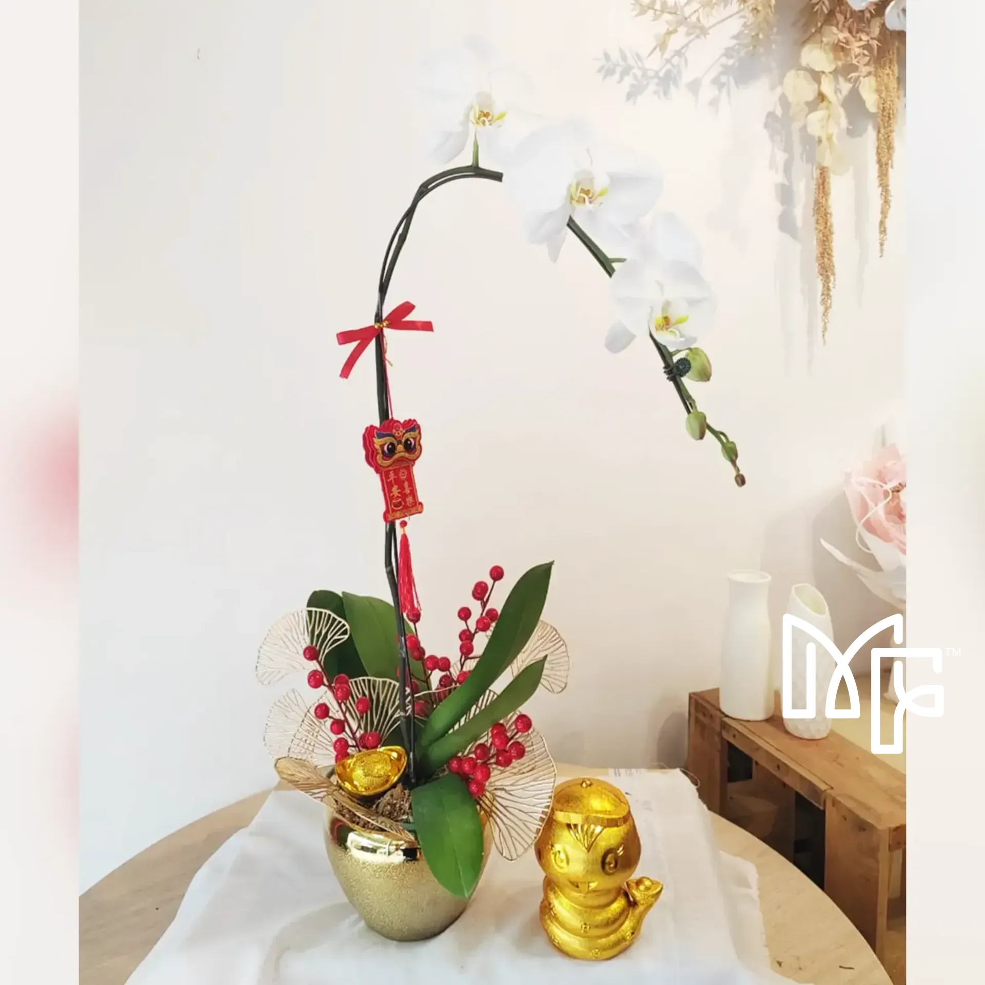 2025 Snake Year White Orchid Elegance