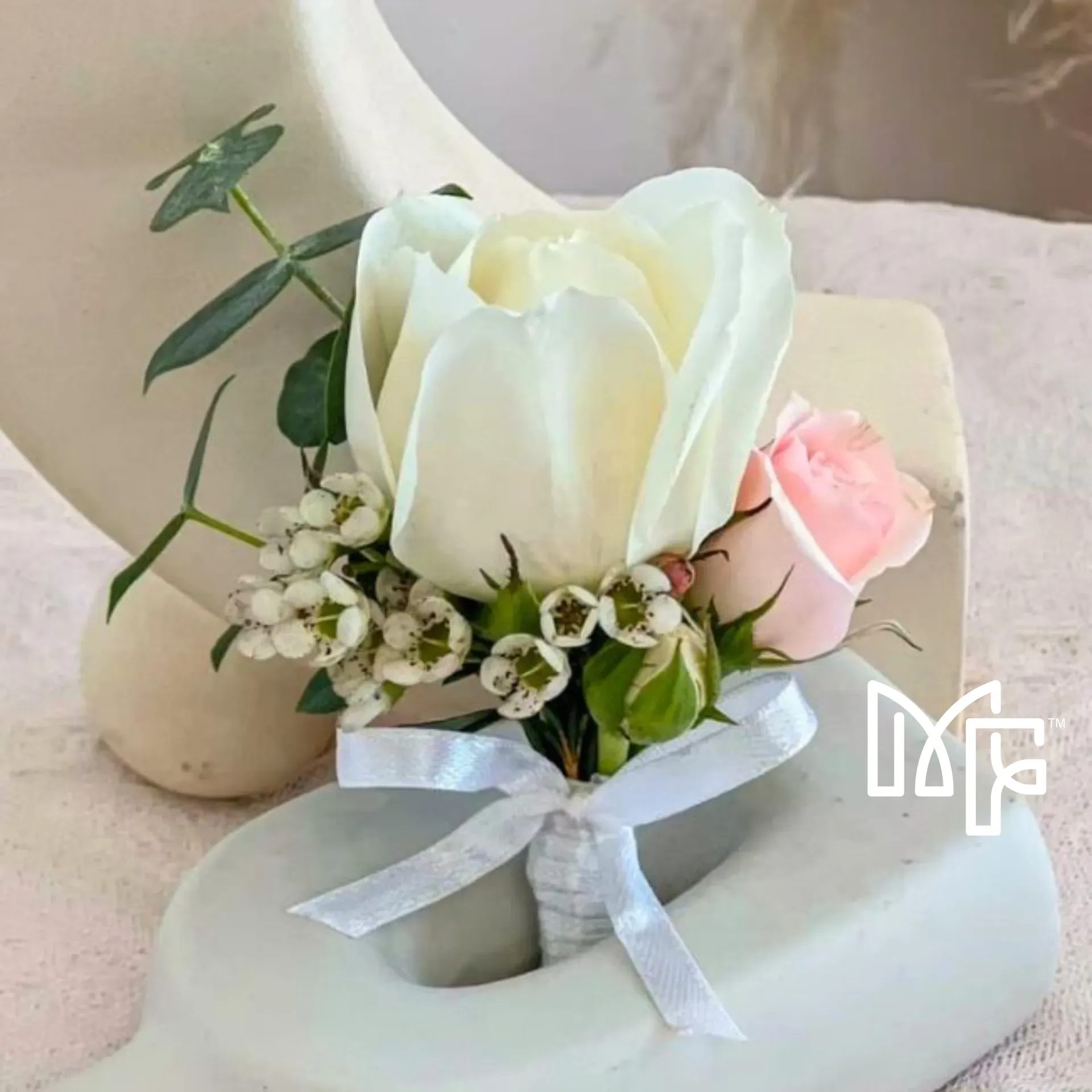 Blushing Rosy Corsage
