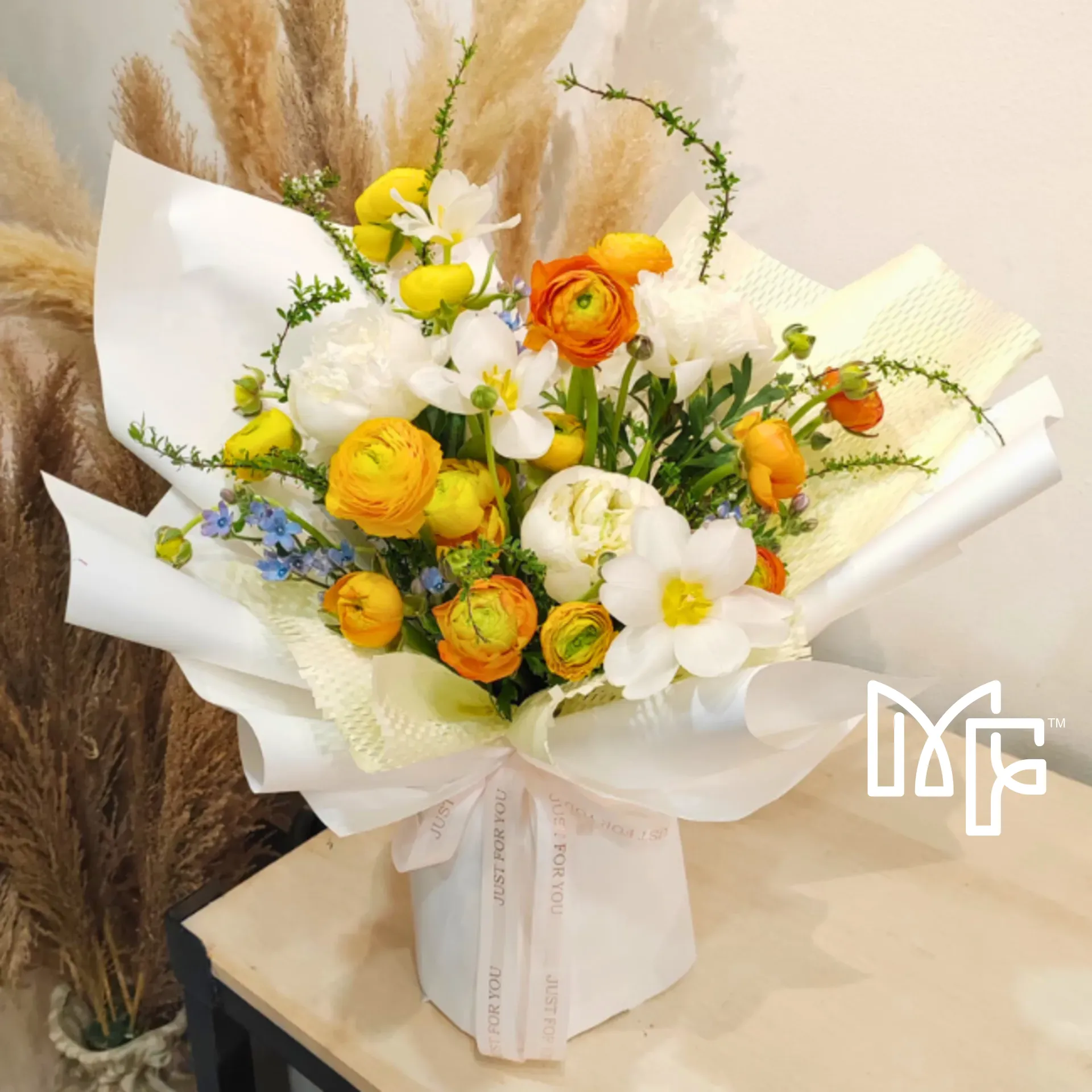 Elegant Bloom Bouquet