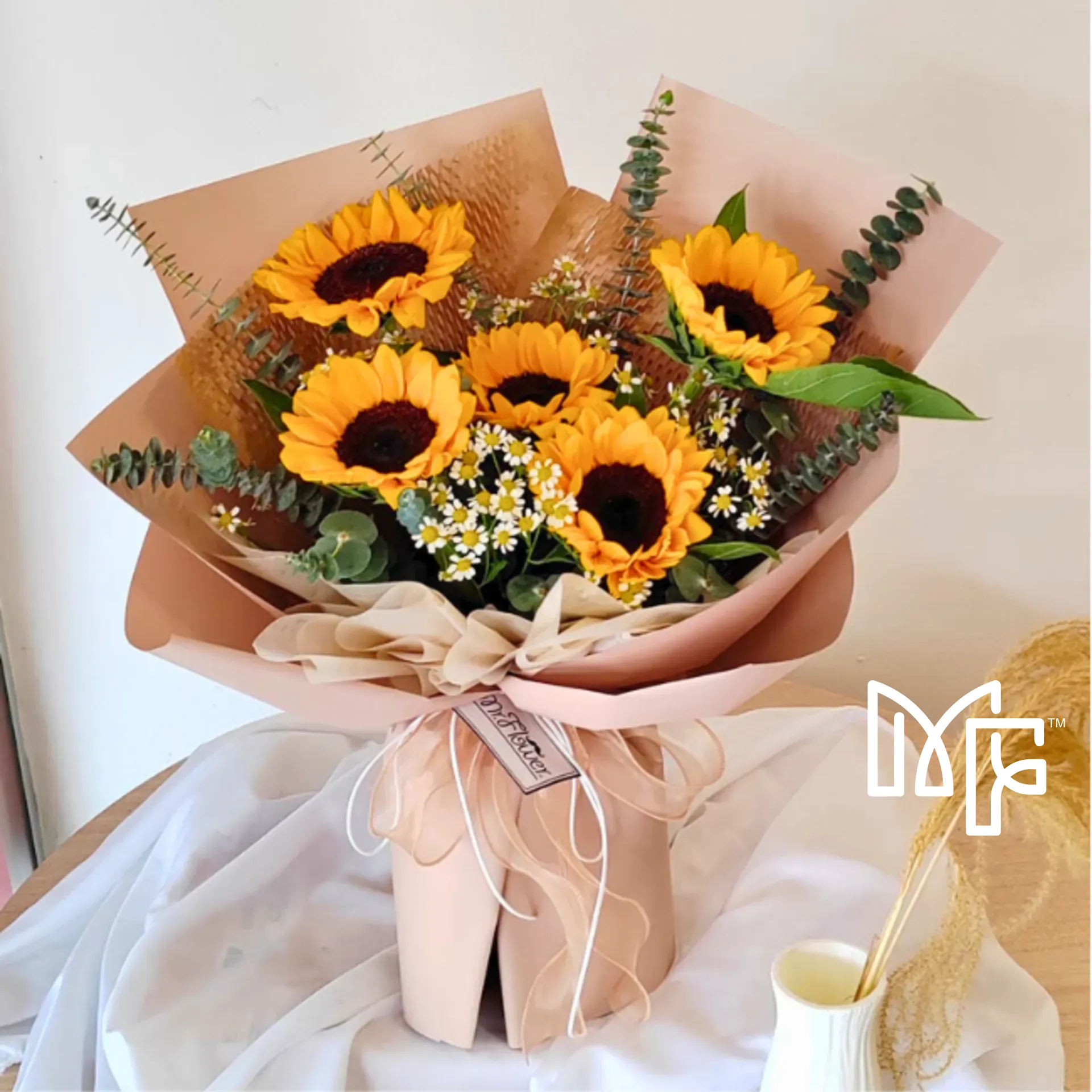 Golden Cheer Bouquet