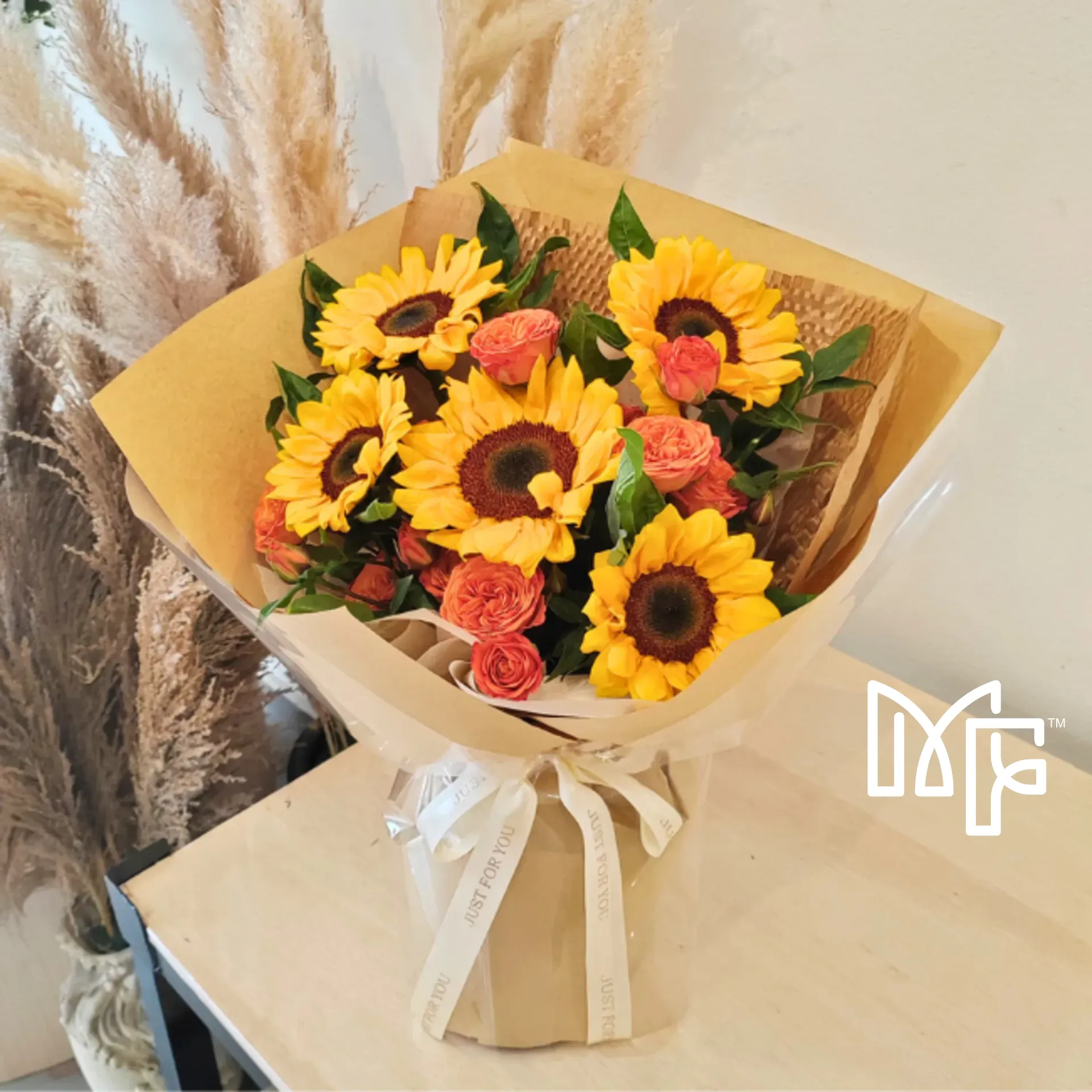 Golden Radiance Bouquet
