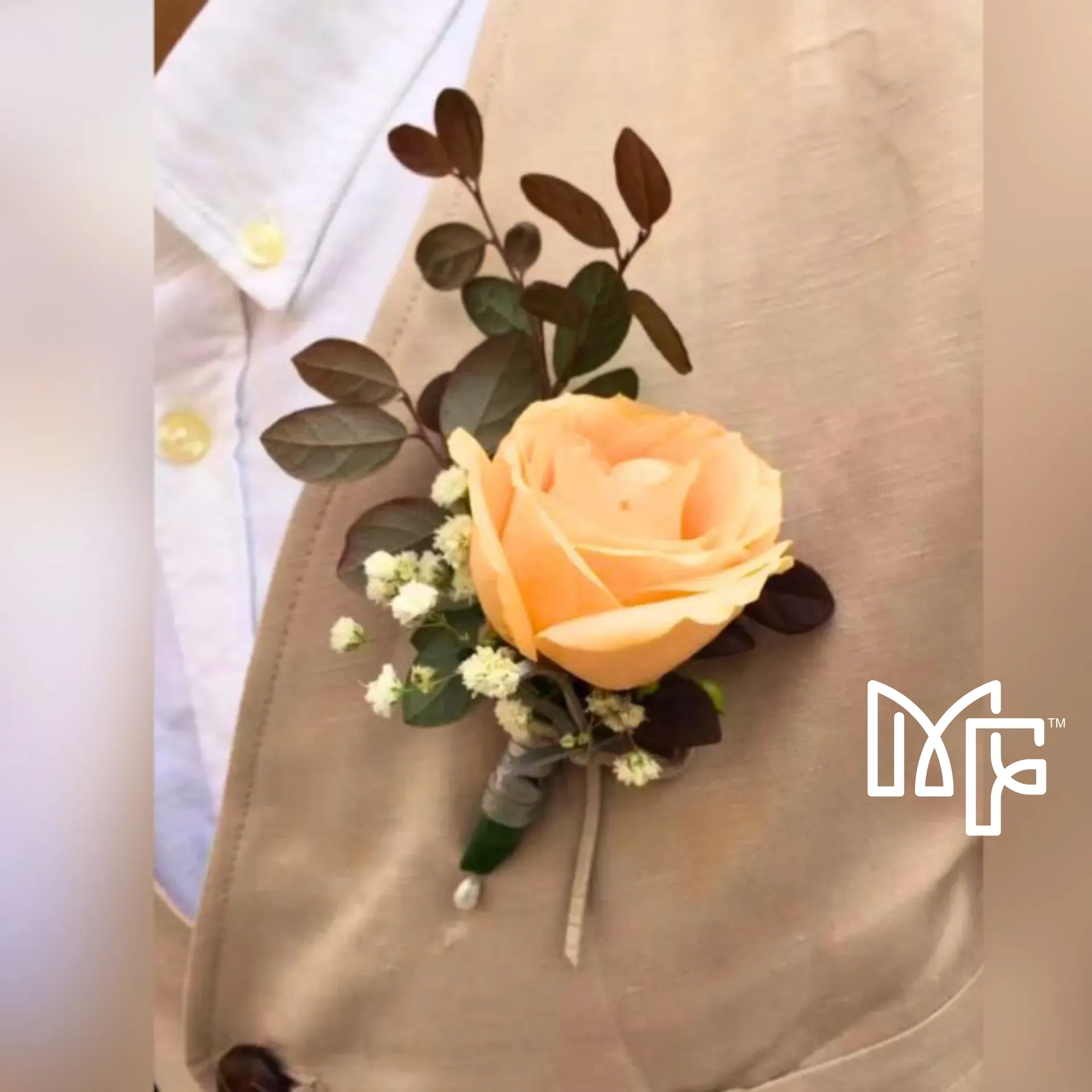 Rosy Breeze Corsage